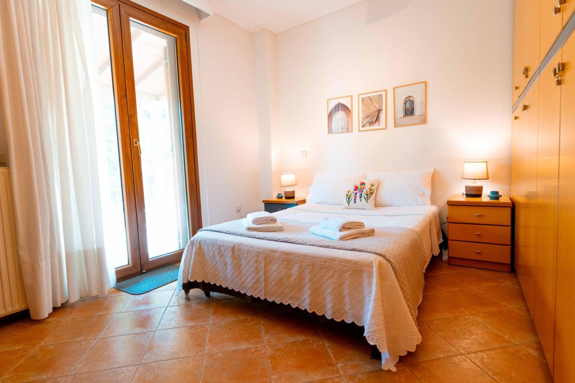 Villa Bougainvillea Epanomí Buitenkant foto